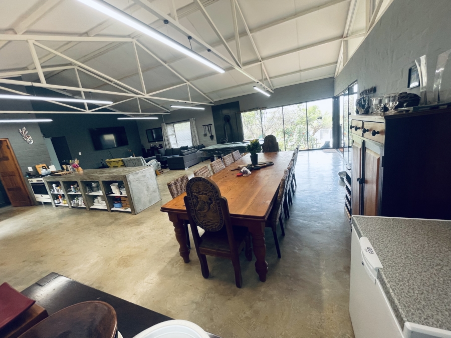 4 Bedroom Property for Sale in Silver Creek Gorge Estate North West